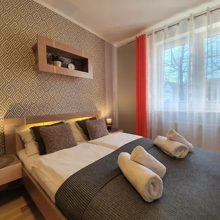 Pod Dębami Sun&fun *