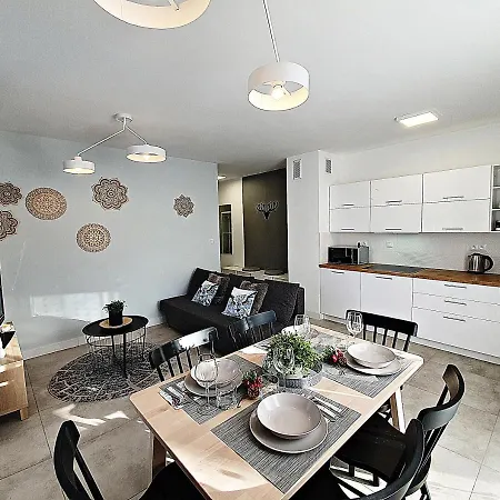 Pod Dębami Sun&fun *