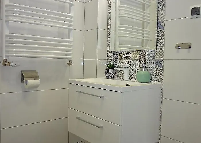 Sun&fun Pod Debami Nad Lomnica 1b I 2b- Blisko Centrum, Dworca Pkp, Sklepow W Otoczeniu Zieleni Lejlighed