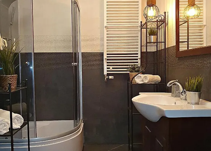 Sun&fun Pod Debami Nad Lomnica 1b I 2b- Blisko Centrum, Dworca Pkp, Sklepow W Otoczeniu Zieleni Karpacz