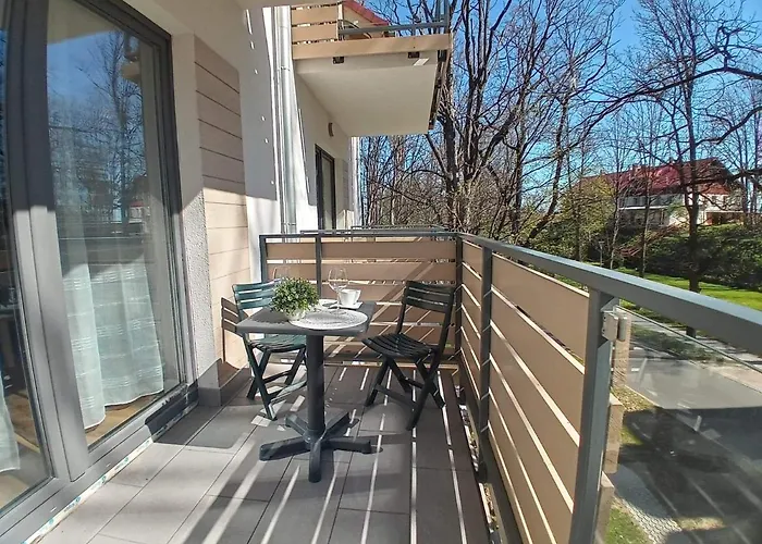 Sun&fun Pod Debami Nad Lomnica 1b I 2b- Blisko Centrum, Dworca Pkp, Sklepow W Otoczeniu Zieleni Apartmán