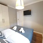 Apartmán Sun&fun Pod Debami Nad Lomnica 1b I 2b- Blisko Centrum, Dworca Pkp, Sklepow W Otoczeniu Zieleni