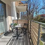 Sun&fun Pod Debami Nad Lomnica 1b I 2b- Blisko Centrum, Dworca Pkp, Sklepow W Otoczeniu Zieleni Appartement