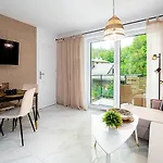 Apartmán Sun&fun Pod Debami Nad Lomnica 1b I 2b- Blisko Centrum, Dworca Pkp, Sklepow W Otoczeniu Zieleni Karpacz