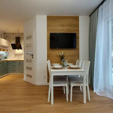 Apartment Sun&fun Pod Debami Nad Lomnica 1b I 2b- Blisko Centrum I Sklepow W Otoczeniu Zieleni Karpacz