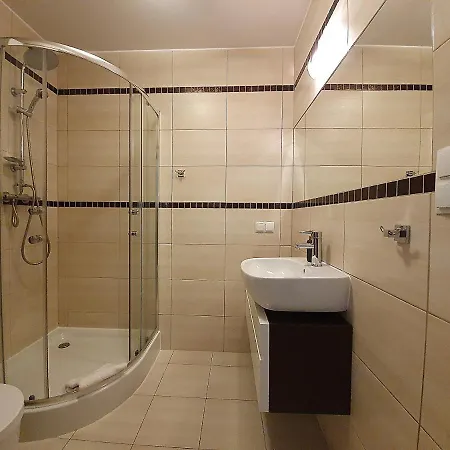 Sun&fun Pod Debami Nad Lomnica 1b I 2b- Blisko Centrum I Sklepow W Otoczeniu Zieleni Apartment Karpacz
