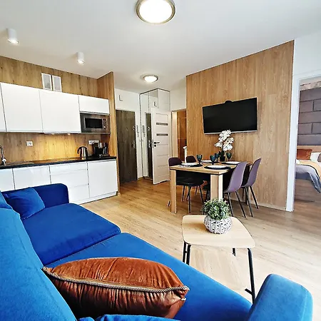 Sun&fun Pod Debami Nad Lomnica 1b I 2b- Blisko Centrum, Dworca Pkp, Sklepow W Otoczeniu Zieleni 카르파츠