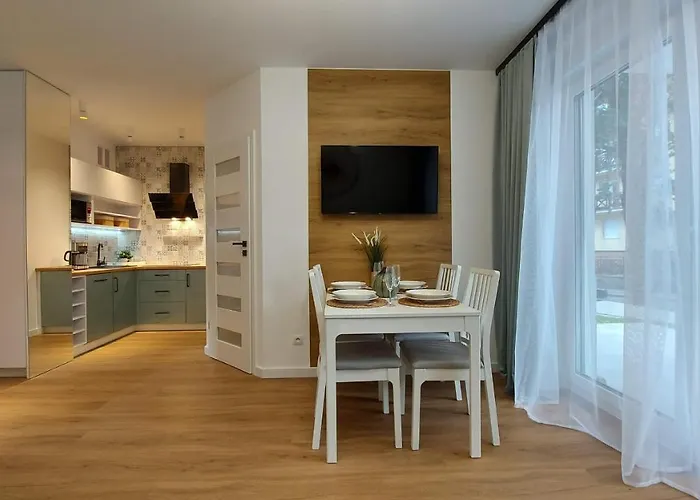 Апартаменты Sun&fun Pod Debami Nad Lomnica 1b I 2b- Blisko Centrum, Dworca Pkp, Sklepow W Otoczeniu Zieleni Карпач