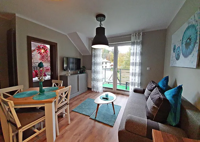 Sun&fun Pod Debami Nad Lomnica 1b I 2b- Blisko Centrum, Dworca Pkp, Sklepow W Otoczeniu Zieleni Карпач