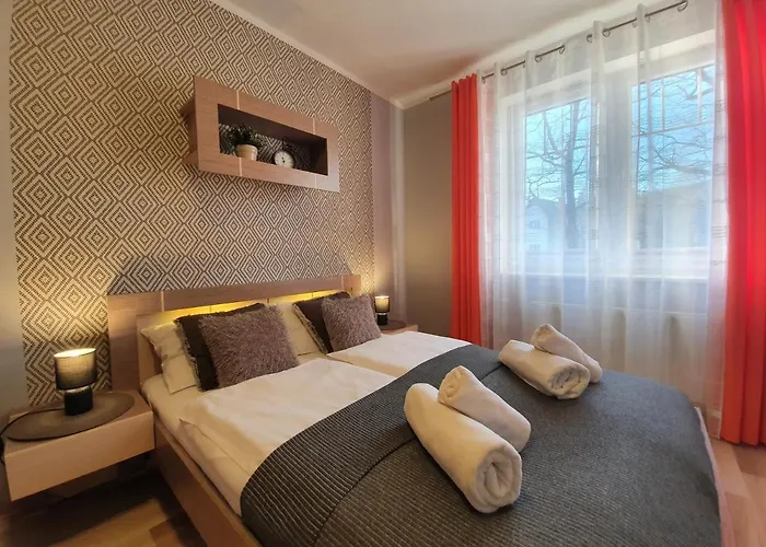 Sun&fun Pod Debami Nad Lomnica 1b I 2b- Blisko Centrum, Dworca Pkp, Sklepow W Otoczeniu Zieleni *