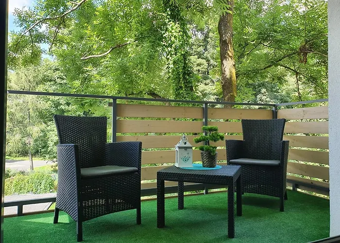 Sun&fun Pod Debami Nad Lomnica 1b I 2b- Blisko Centrum, Dworca Pkp, Sklepow W Otoczeniu Zieleni Карпач