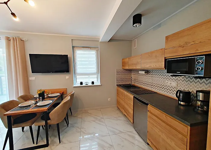 Апартаменты Sun&fun Pod Debami Nad Lomnica 1b I 2b- Blisko Centrum, Dworca Pkp, Sklepow W Otoczeniu Zieleni